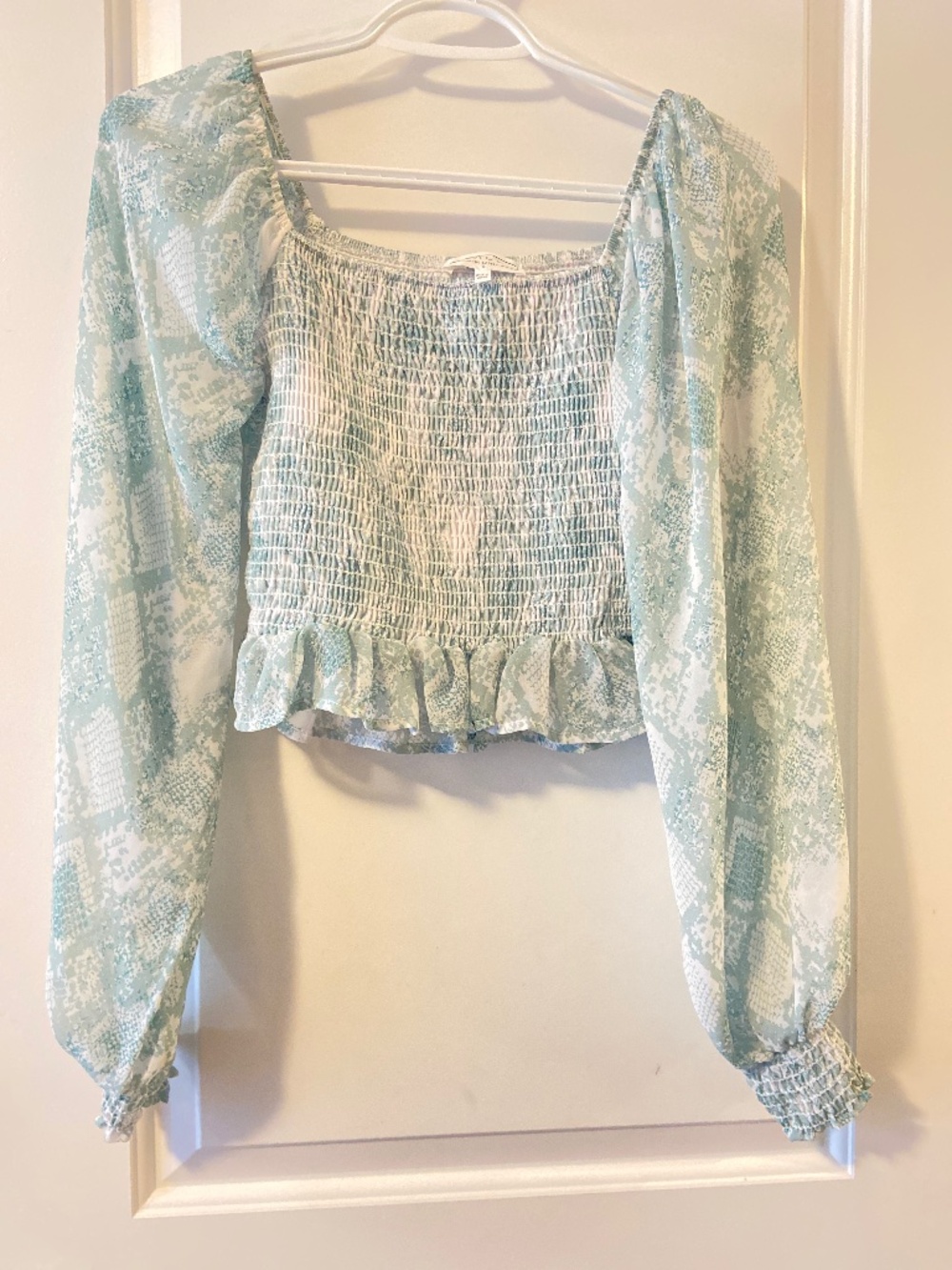 Sage crop top